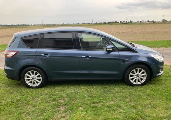 Ford S-Max cena 77000 przebieg: 126000, rok produkcji 2018 z Września małe 46